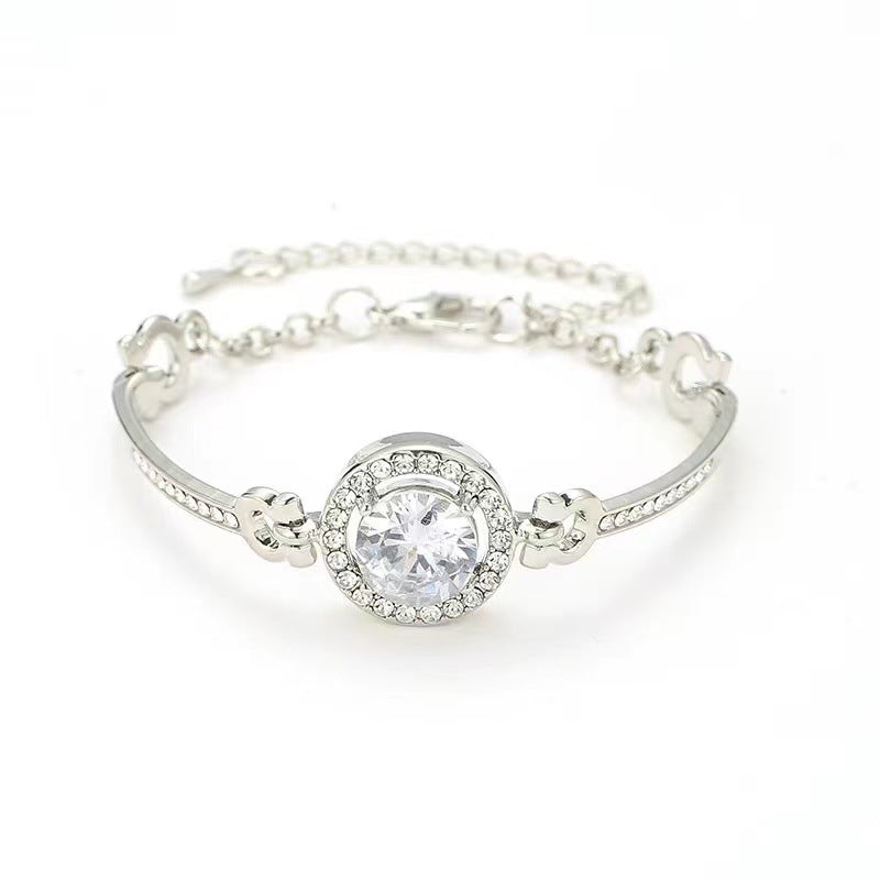 Elegant Minimalist Diamond-Embellished Ladies Bracelet