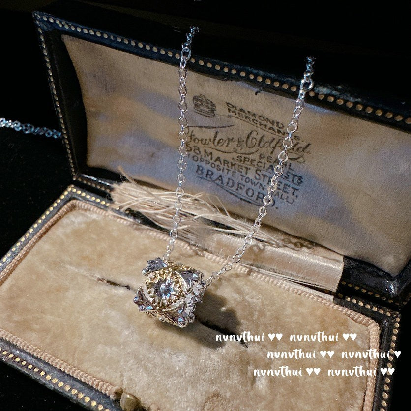 Skull Punk Adjustable Men's Cowhide Bracelet & Textured Gold Plated Rainbow Zircon Ring Set