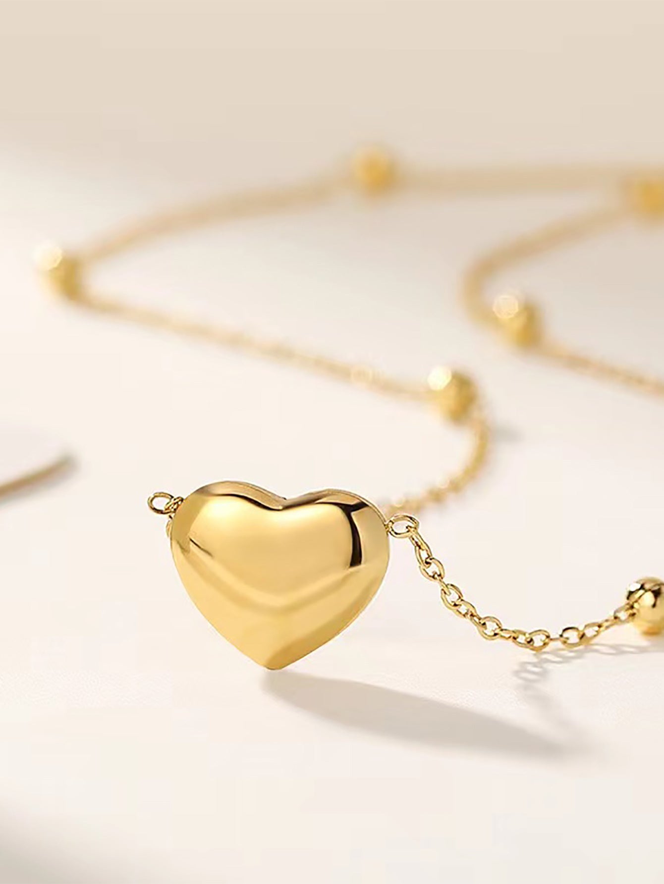 Titanium Steel Gold Heart Pendant Necklace for Women