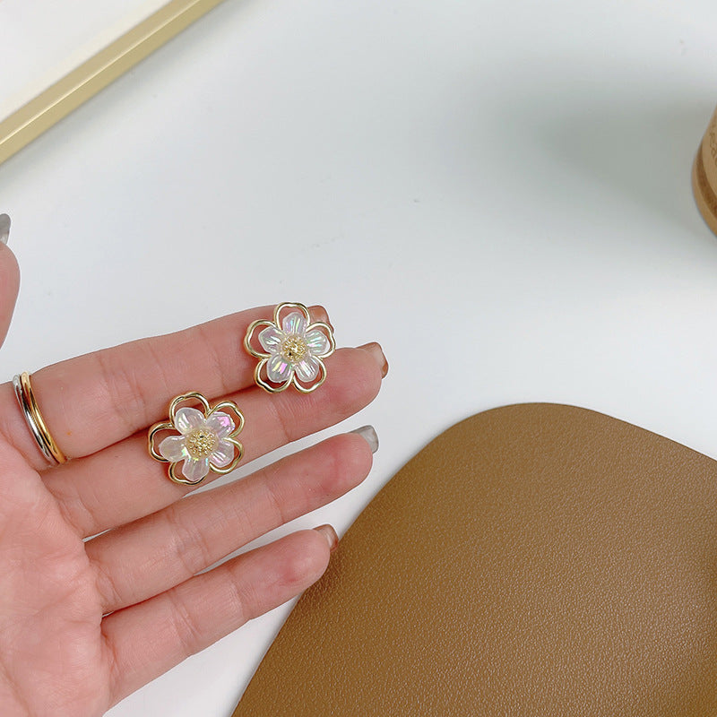 Simple Style Shell Flower Earrings with S925 Silver Needle