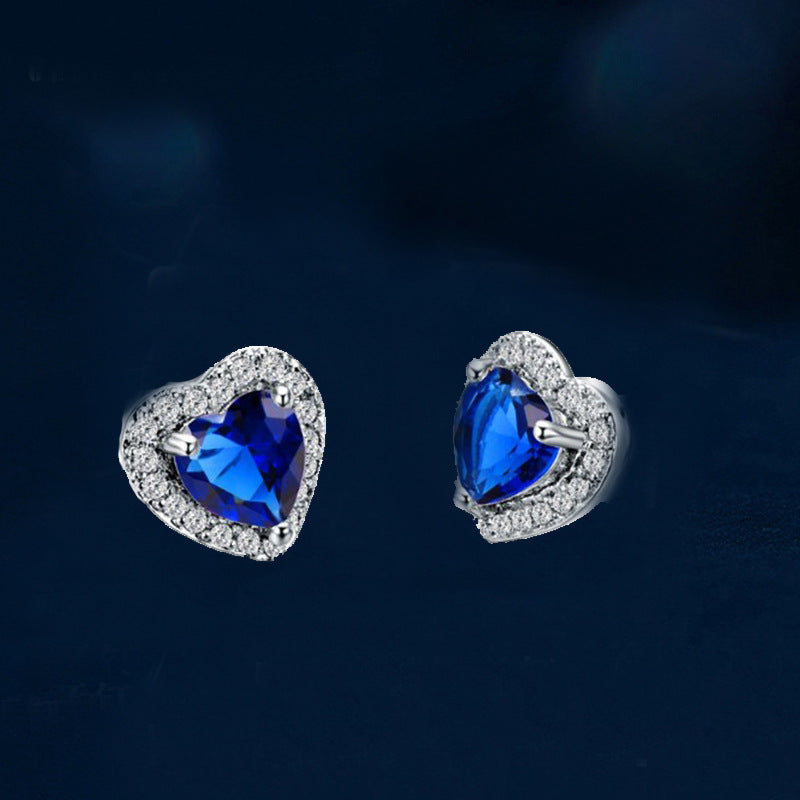 Heart-Shaped Zircon Copper Stud Earrings for Women