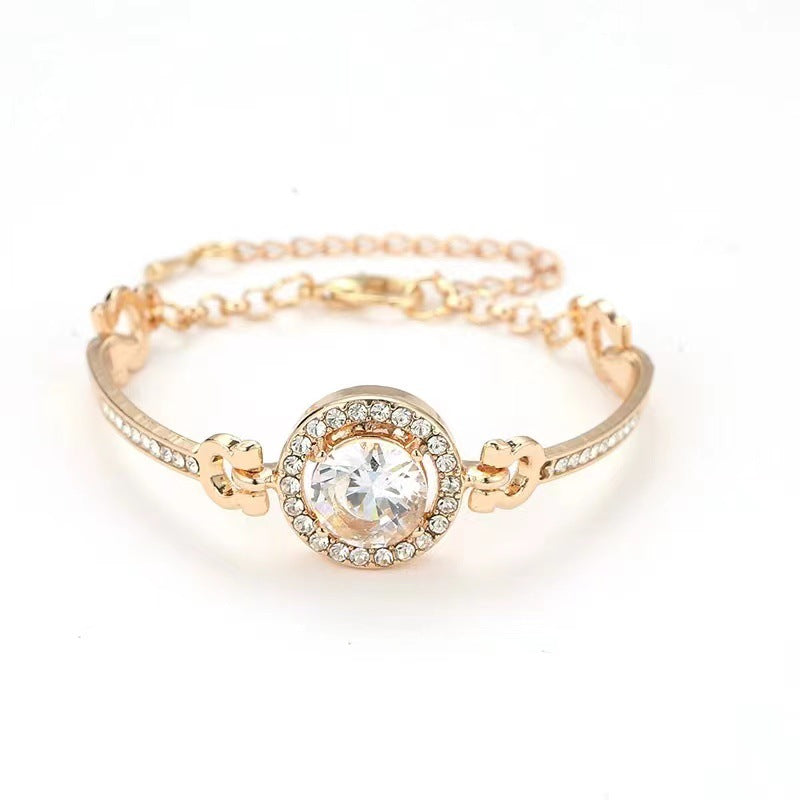 Elegant Minimalist Diamond-Embellished Ladies Bracelet