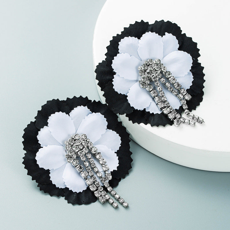 Exaggerated Alloy Diamond Flower Tassel Earrings for Women