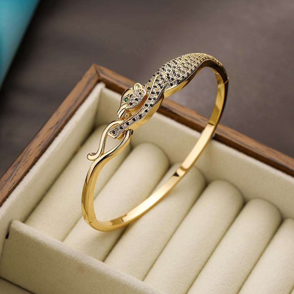 Hip-Hop Leopard Zircon 18K Gold Plated Bangle Bracelet