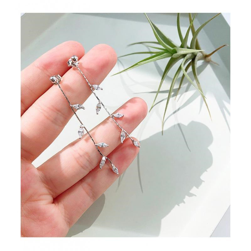 1 Pair Elegant Leaf Sterling Silver Plated Long Tassel Earrings