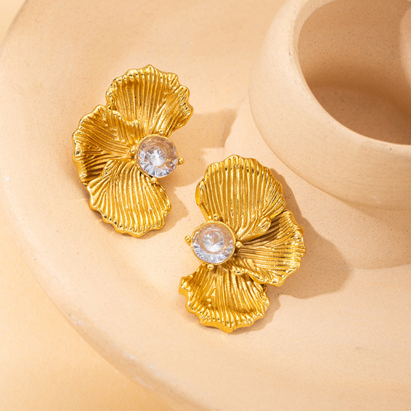 1 Pair Modern Classic Flower Design Green Stone Gold Plated Stainless Steel Stud Earrings