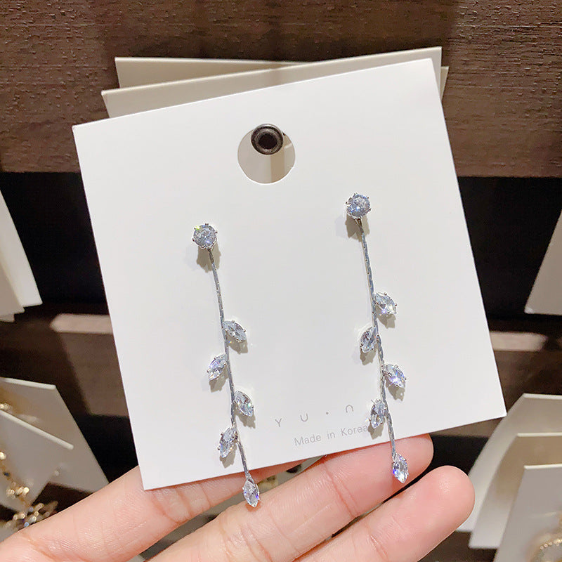 1 Pair Elegant Leaf Sterling Silver Plated Long Tassel Earrings