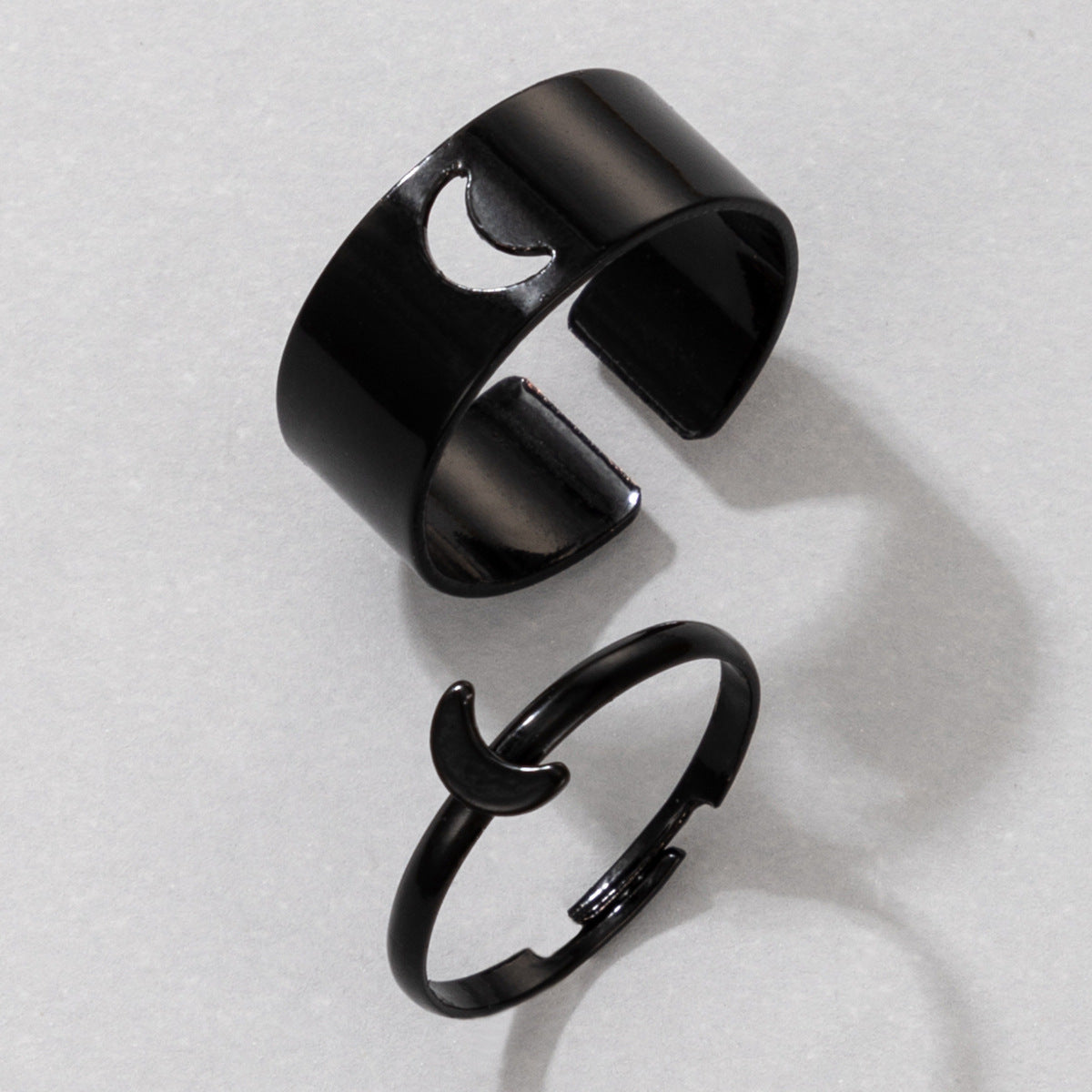 European American Butterfly Ring Set Creative Hollow Design Unique Punk Style Couple Rings