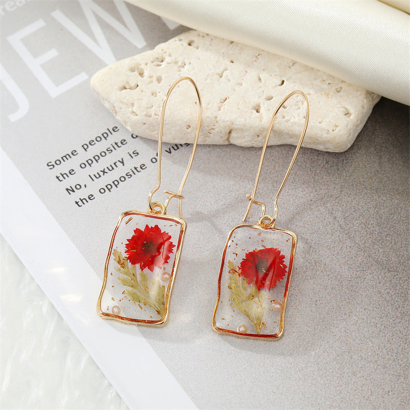 Simple Resin Flower Epoxy Transparent Dangle Earrings with Pearl Accents