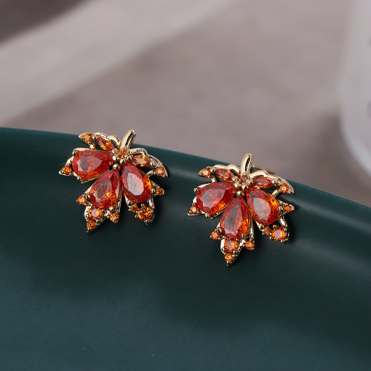 Vintage Leaf Alloy Stud Earrings - Red Maple Design, Elegant & Luxurious 2023 Collection