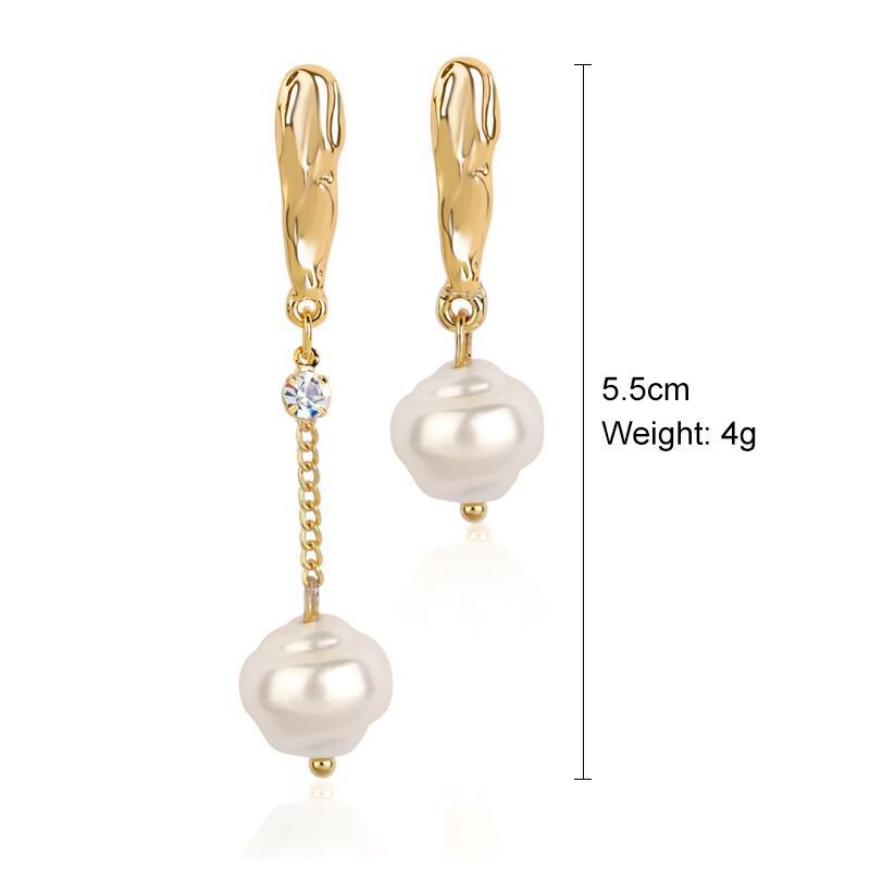 Vintage Pearl Heart Rhinestone Earrings