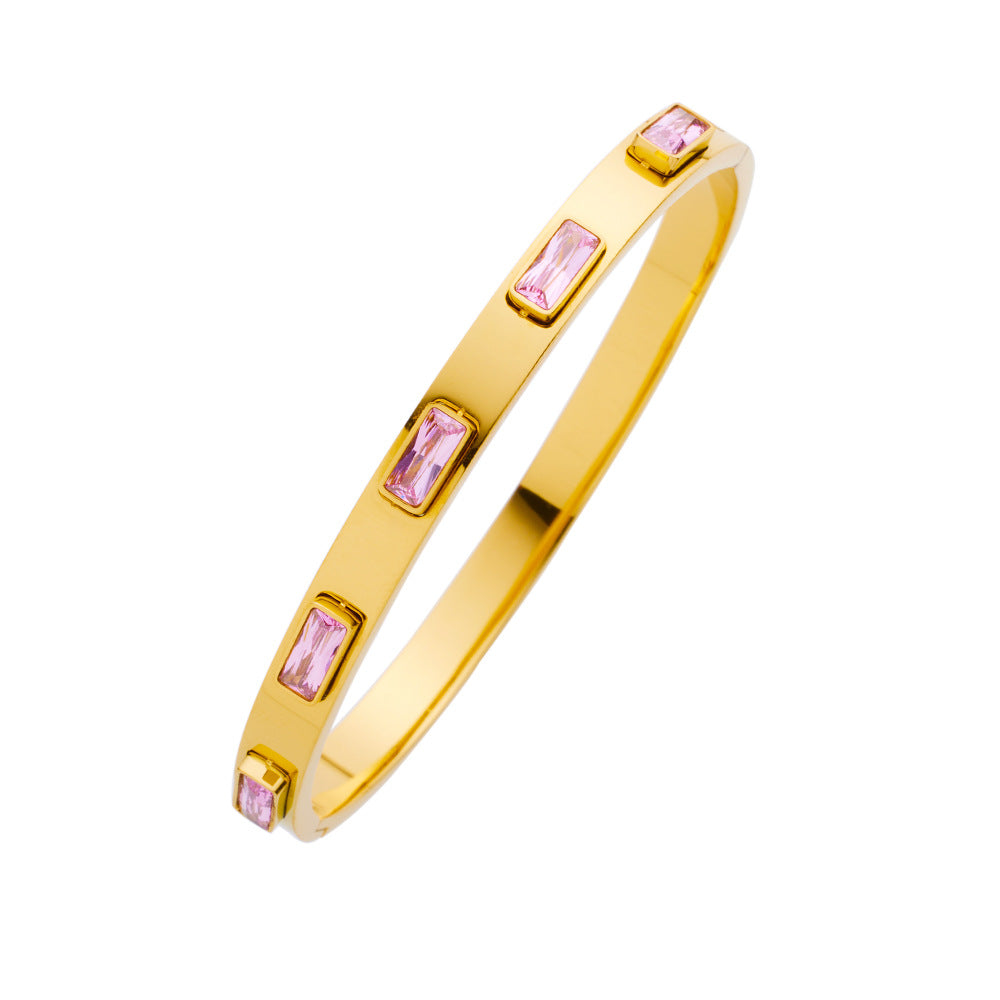 Simple Heart Shape Diamond Gold-Plated Titanium Steel Bangle Bracelet
