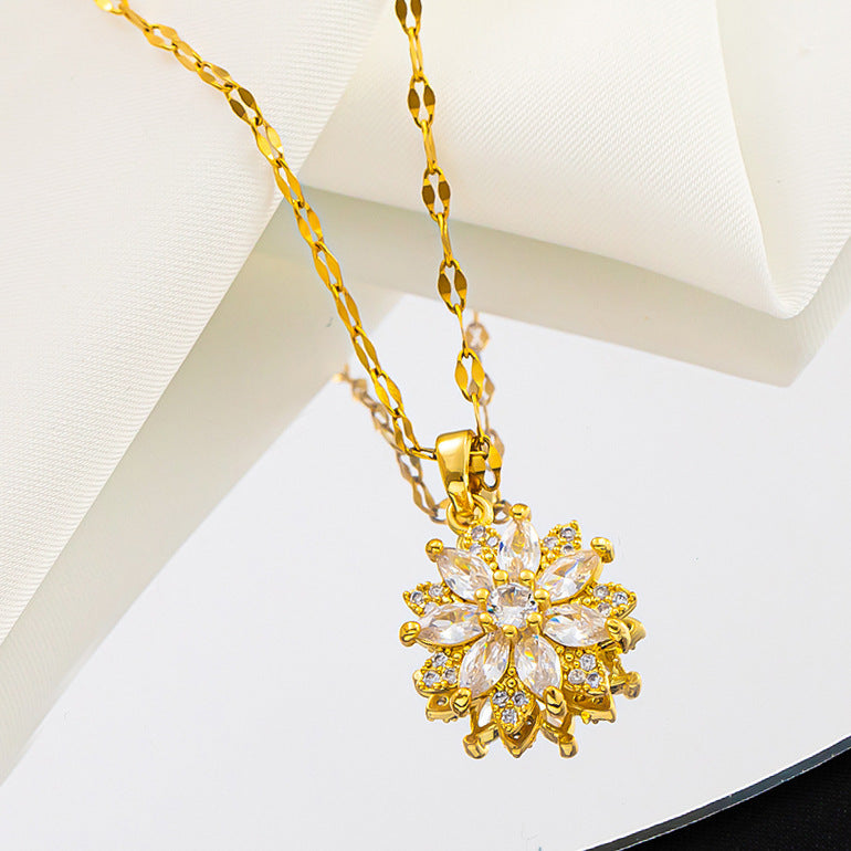 Fashion Sunflower Zircon Daisy Pendant Necklace - Stainless Steel 2023 Collection