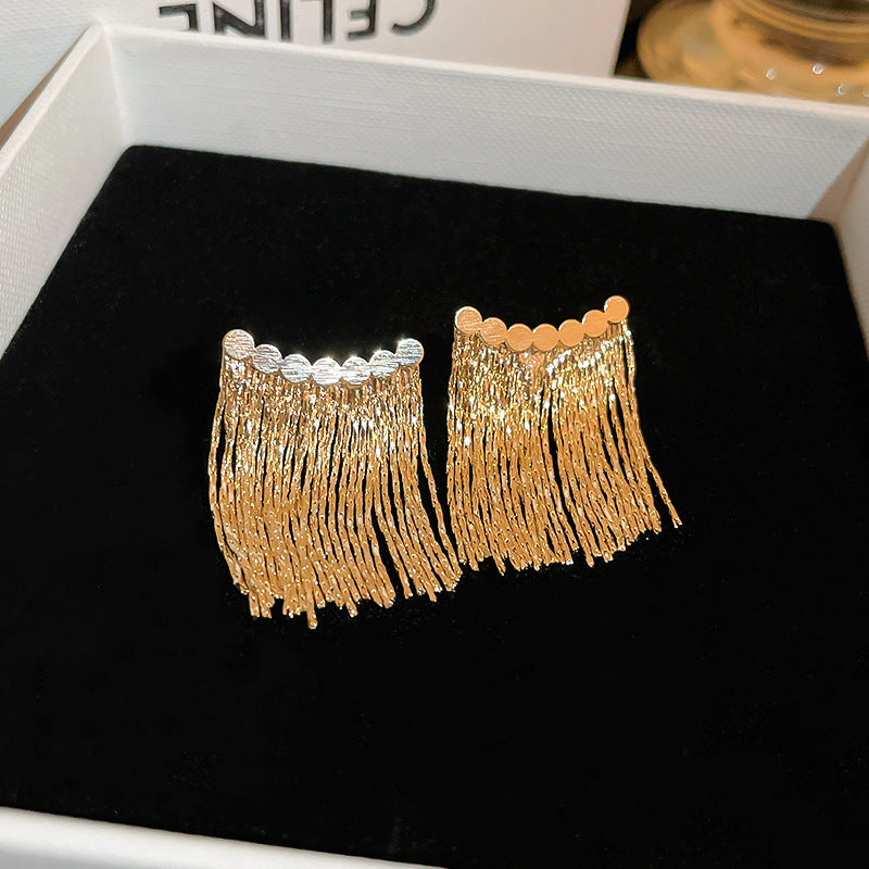 Modern Tassel Alloy Women's Drop Earrings - Unique Vintage Design 2023