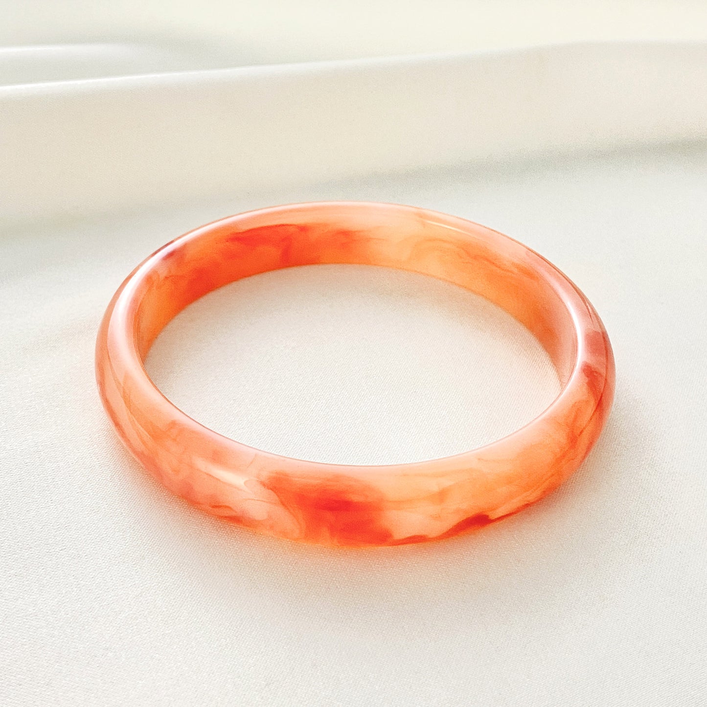 Simple Geometric Marble Pattern Acrylic Women's Bangle Bracelet