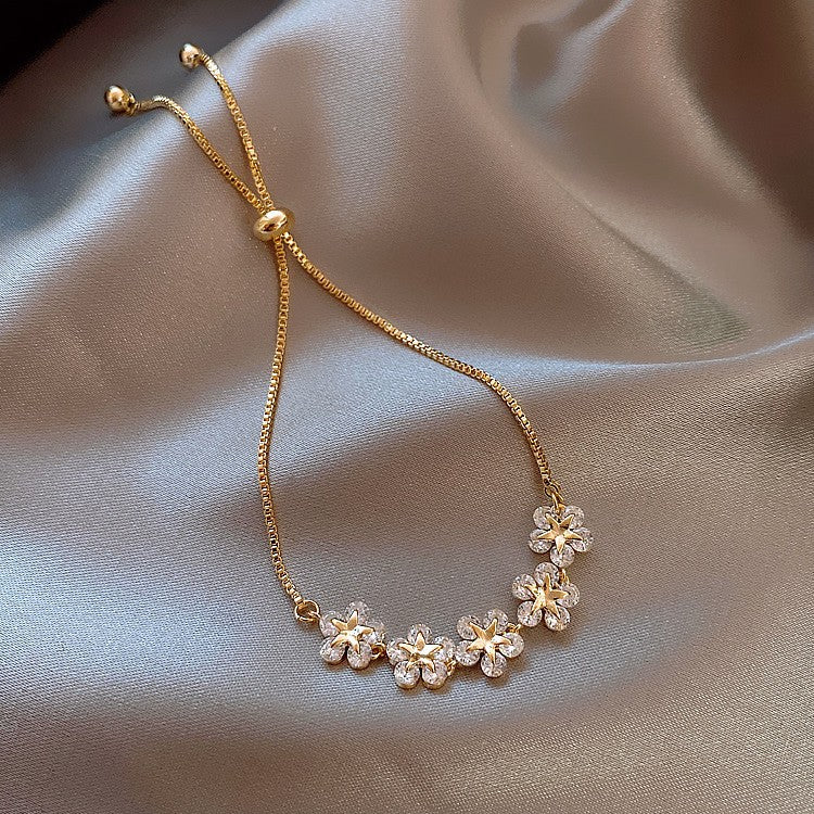Fashion Geometric Zircon Alloy Bracelet for Women