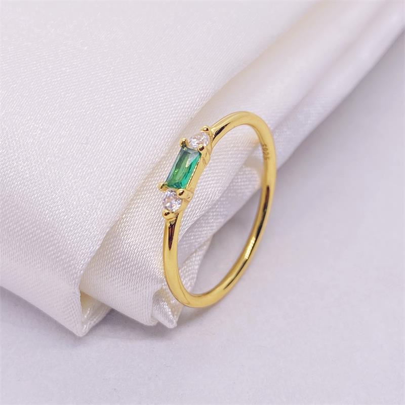 Simple Rectangle Sterling Silver Green Zircon Ring