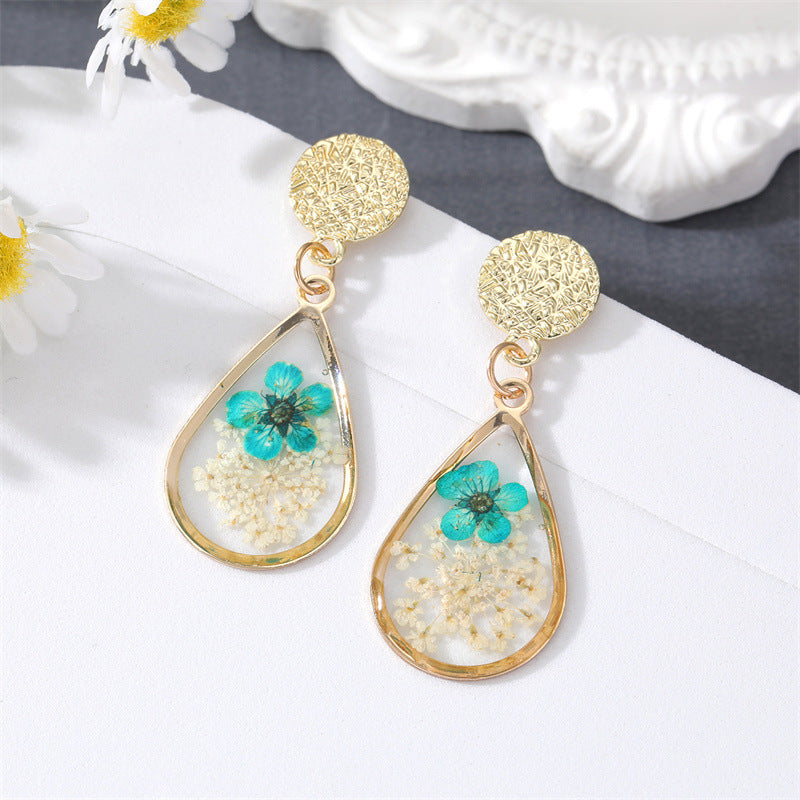 Fashion Ethnic Geometric Daisy Rose Dried Flower Pendant Earrings