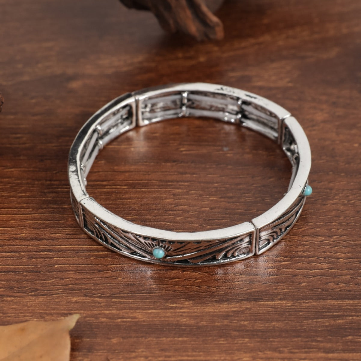 Retro Bohemian Turquoise Inlay Geometric Alloy Bangle Bracelet