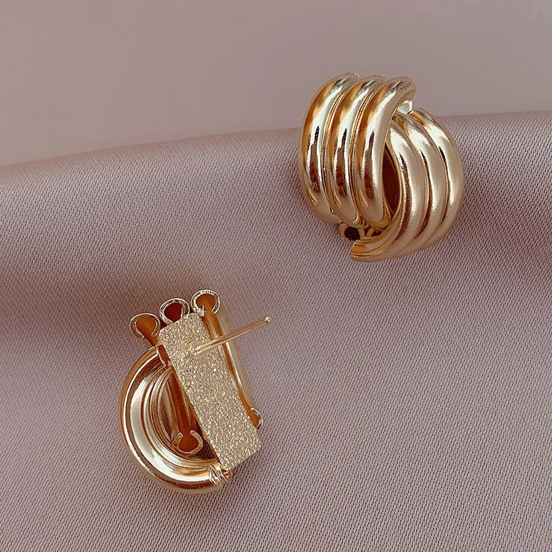 Geometric Staggered Alloy Silver Needle Earrings for Women