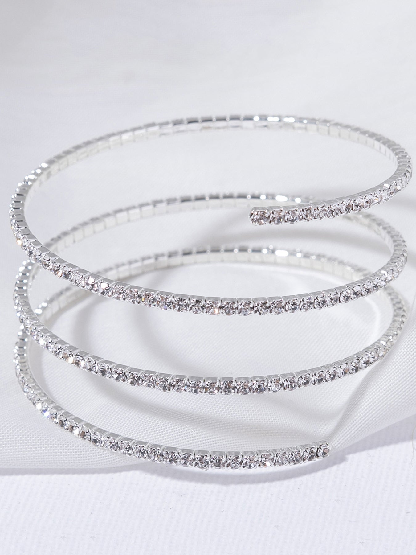 Simple Classic Circle Alloy Bangle with Elastic Triple Row Design