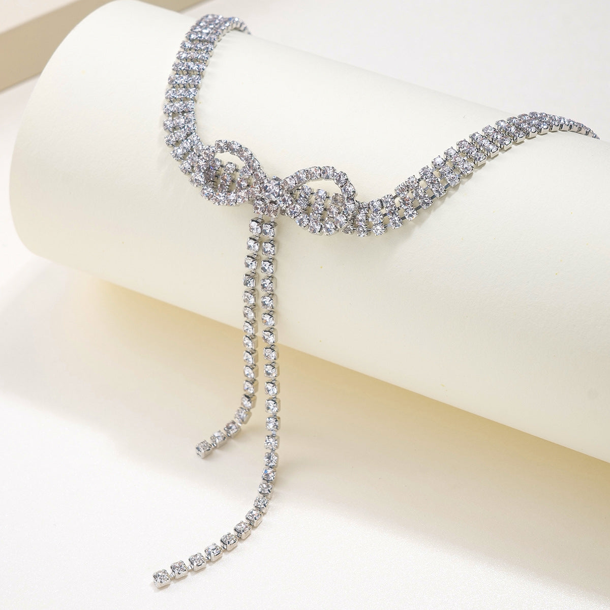 Elegant Rhinestone Bow Tassel Choker Necklace for Women