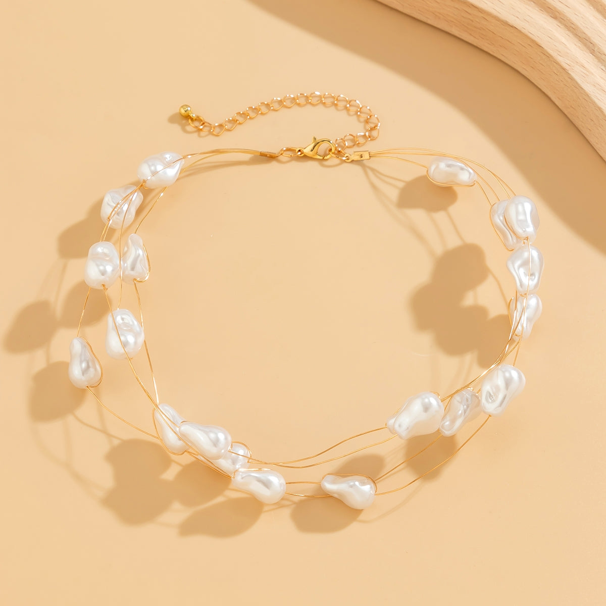 Vintage Baroque Irregular Imitation Pearl Beaded Choker Necklace for Women