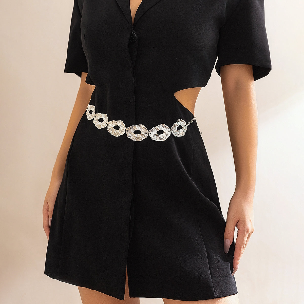 Vintage Geometric Irregular Iron Chain Belt and Fluid Circle Pendant Necklace for Women