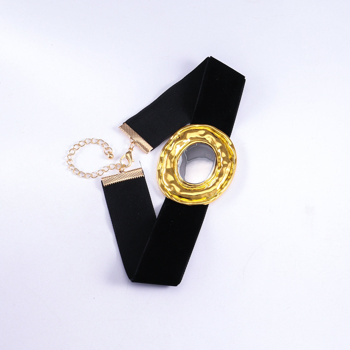 Vintage Oval Alloy and Leather Women's Choker Necklace