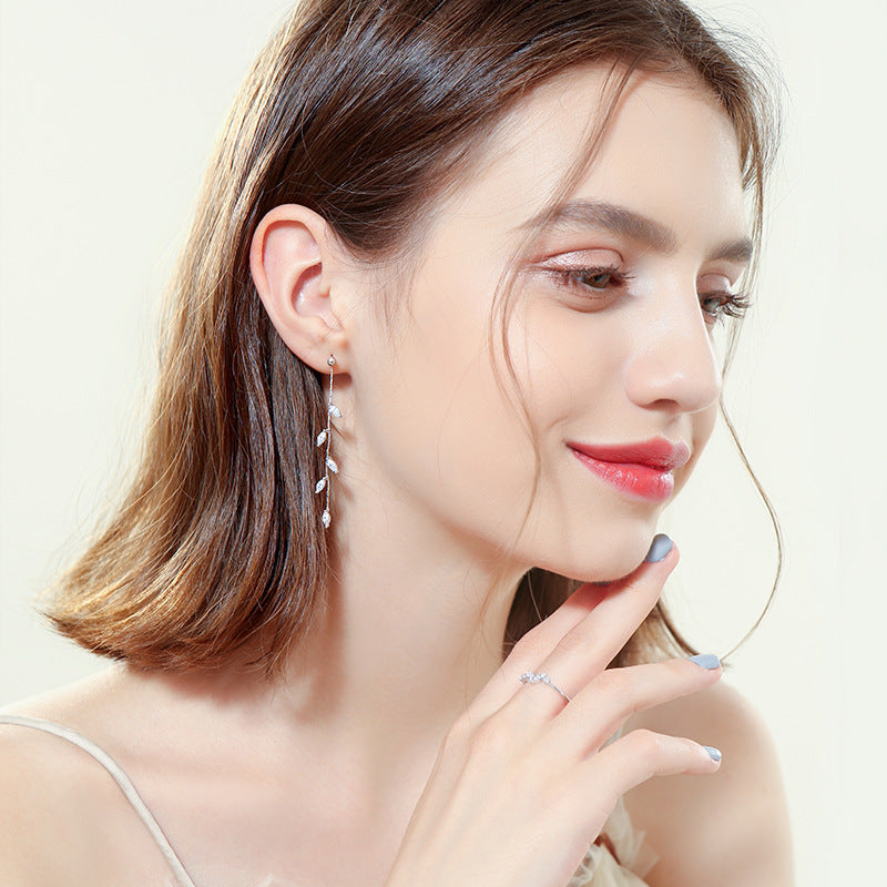 1 Pair Elegant Leaf Sterling Silver Plated Long Tassel Earrings