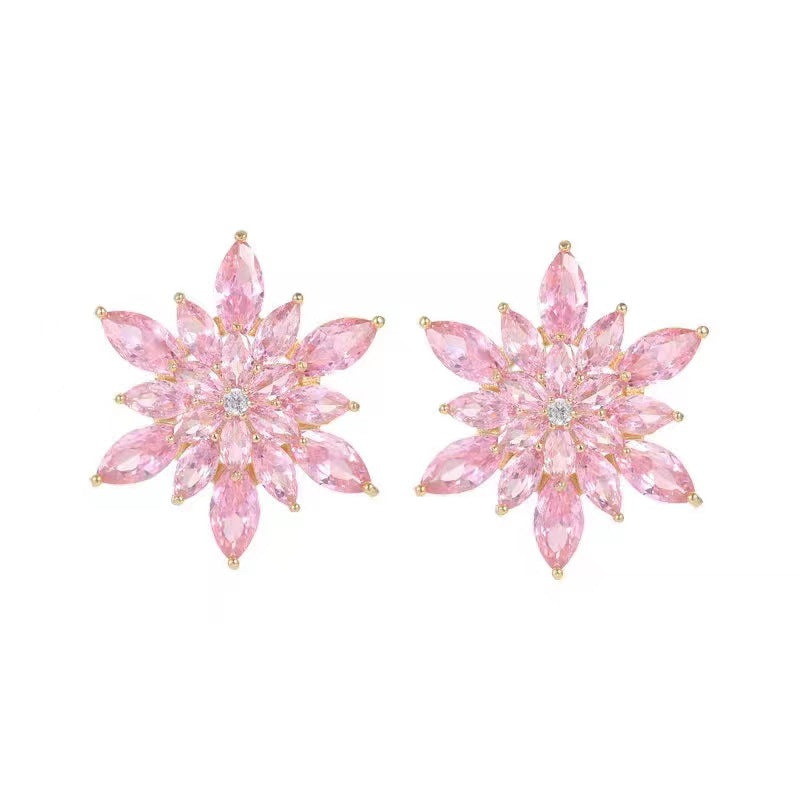 1 Pair Elegant Crystal Flower Stud Earrings