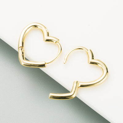 18K Gold Plated Heart-Shaped Minimalist Earrings