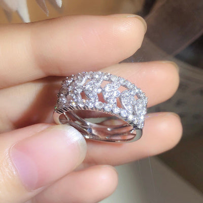 Classic Brass Inlay High Carbon Diamond Ring with Lace Edge Design