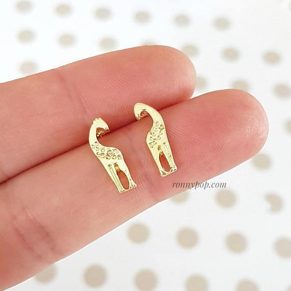 Giraffe Alloy Earrings - Fashionable Stainless Steel Animal Studs
