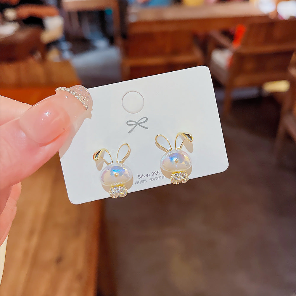 Cute Rabbit Pearl Inlay Rhinestone Women's Earrings - Unique Design 2023