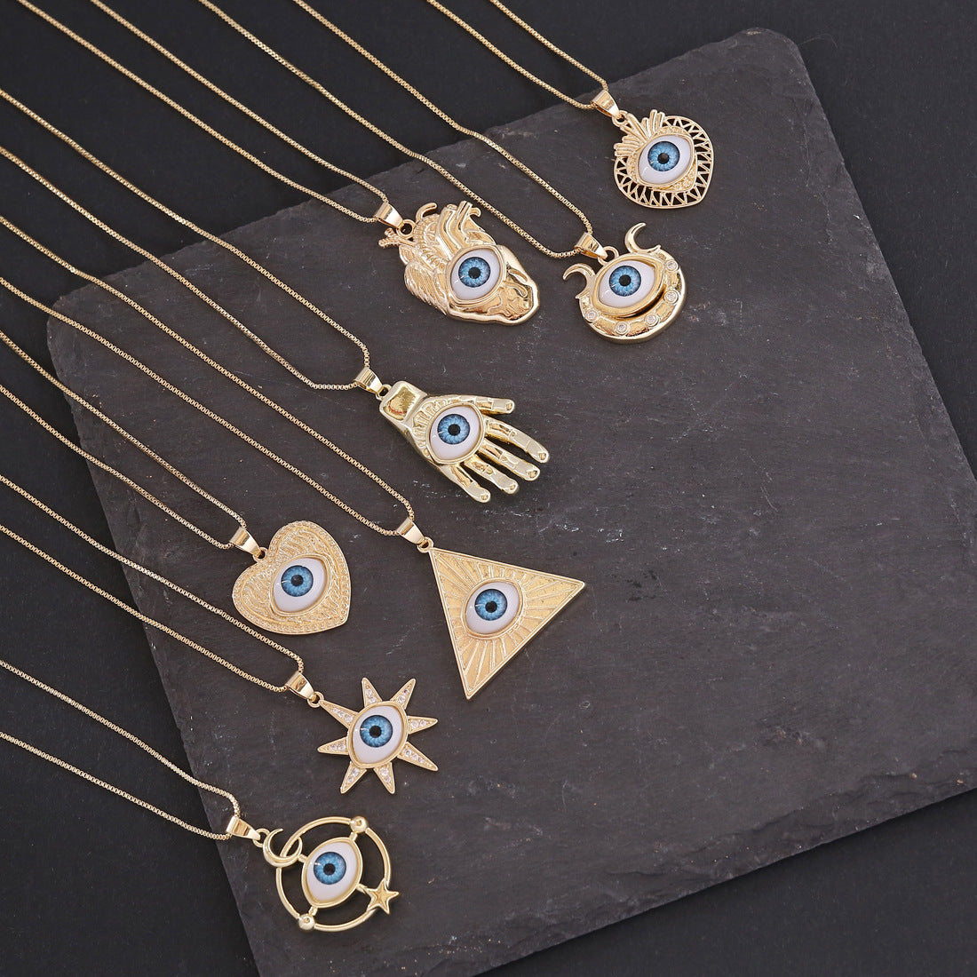 European American Palm Heart Evil Eye Pendant Necklace 18K Jewelry