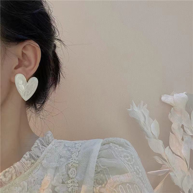 Gold-Plated Quicksand Texture Heart Drop Glazed Earrings for Women