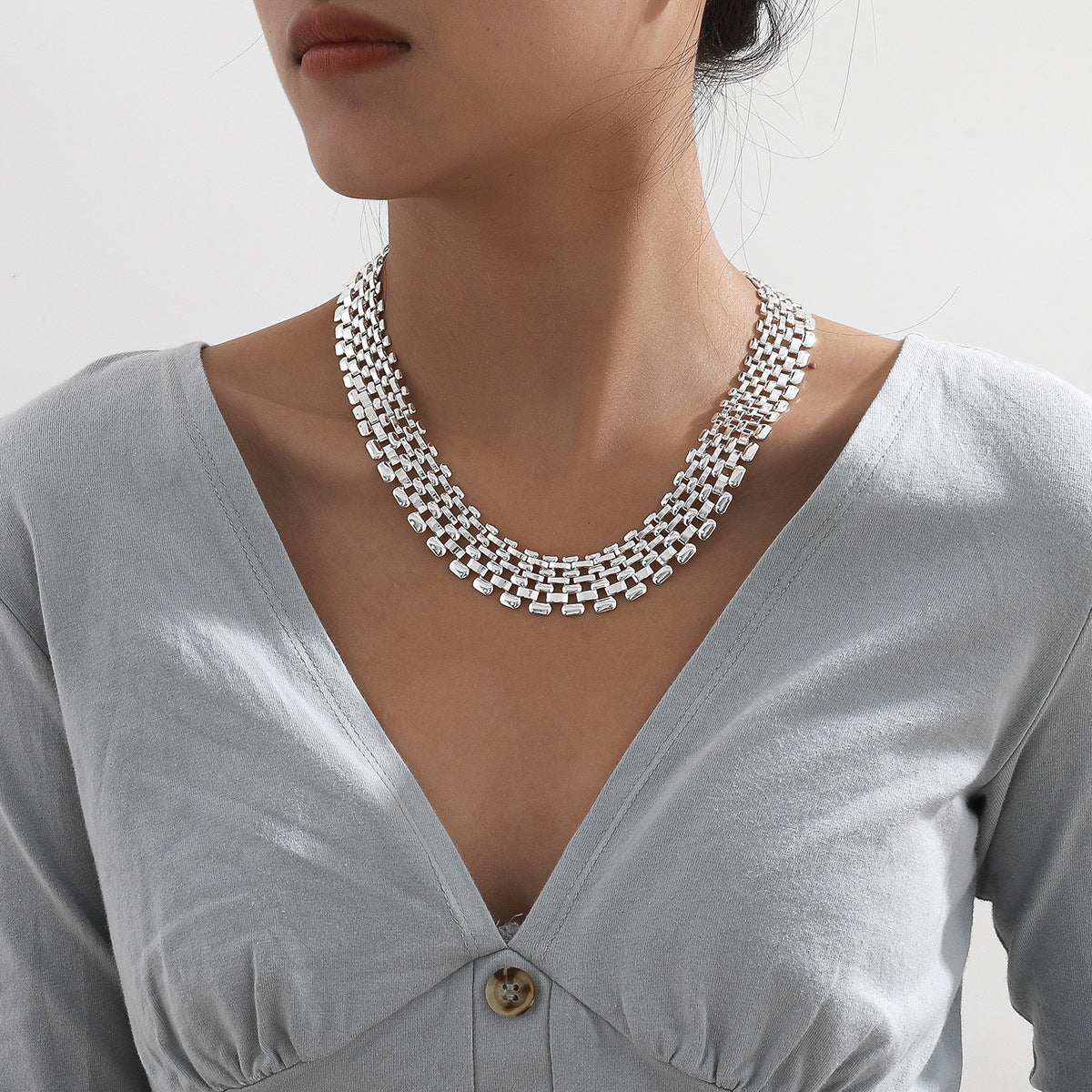 Exaggerated Silver Hollow Chain Necklace - Punk Hip Hop Style Statement Jewelry