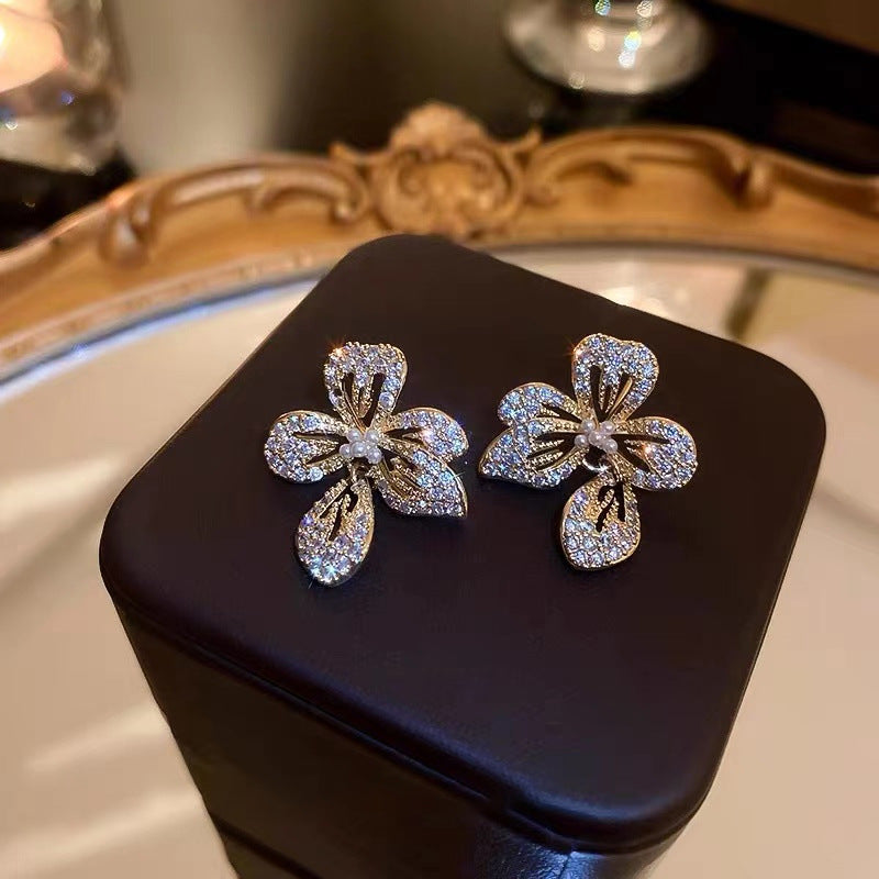 Fairy Flower Zirconia Pearl Stud Earrings for Women