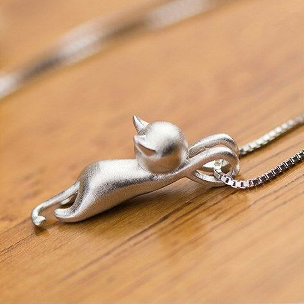 Fashion Cat Pendant Necklace - Cute Animal Charm for Women