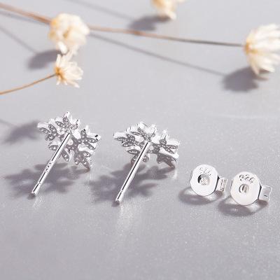 S925 Sterling Silver Snowflake Stud Earrings for Women