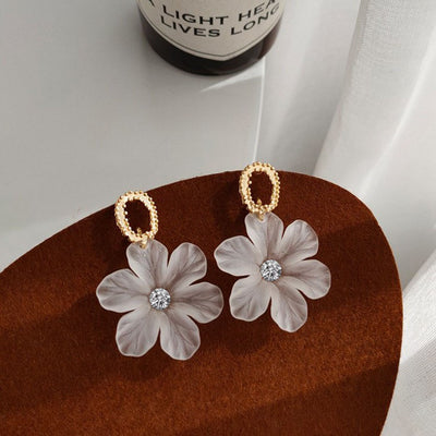 Elegant Petal Diamond Earrings with S925 Silver Needle