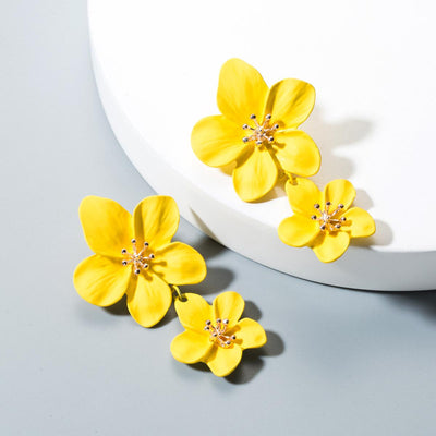 Fashion Geometric Double Flower Drop Earrings for Women