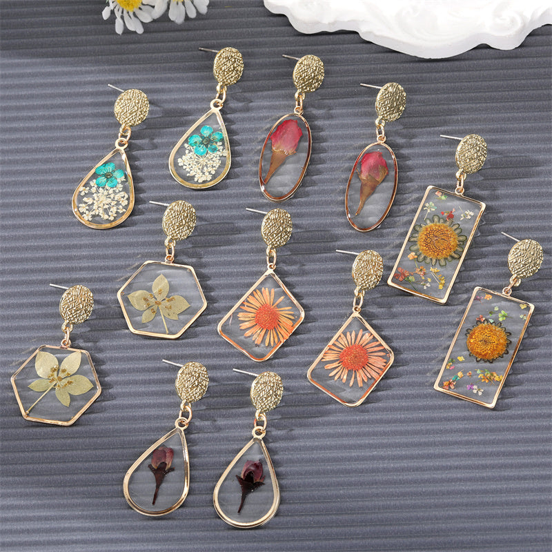 Fashion Ethnic Geometric Daisy Rose Dried Flower Pendant Earrings