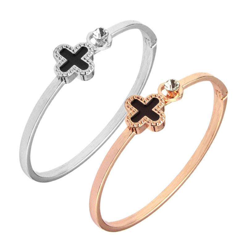Four Leaf Clover Rose Gold Zircon Bangle Bracelet