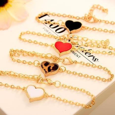Fashion Heart Clover Alloy Plated Women's Bracelet