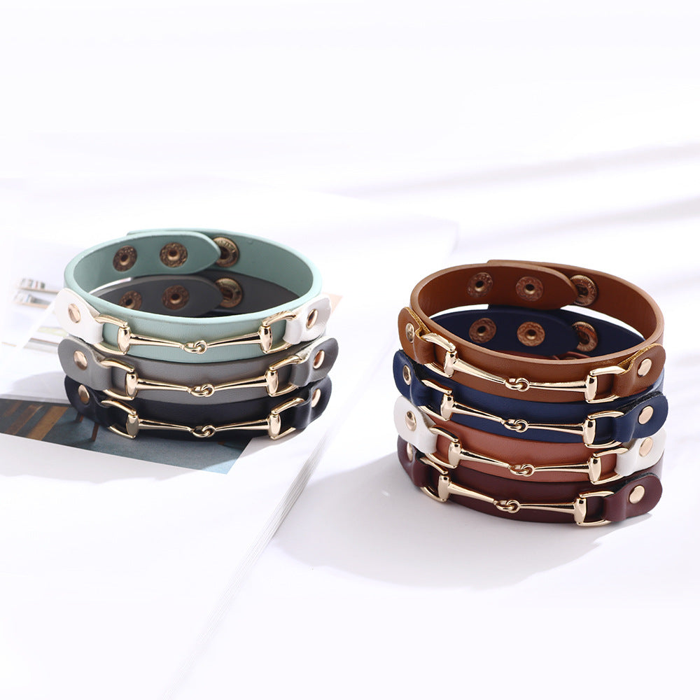 Silver Horseshoe Buckle Bracelet and Star Design Couple Rings Set