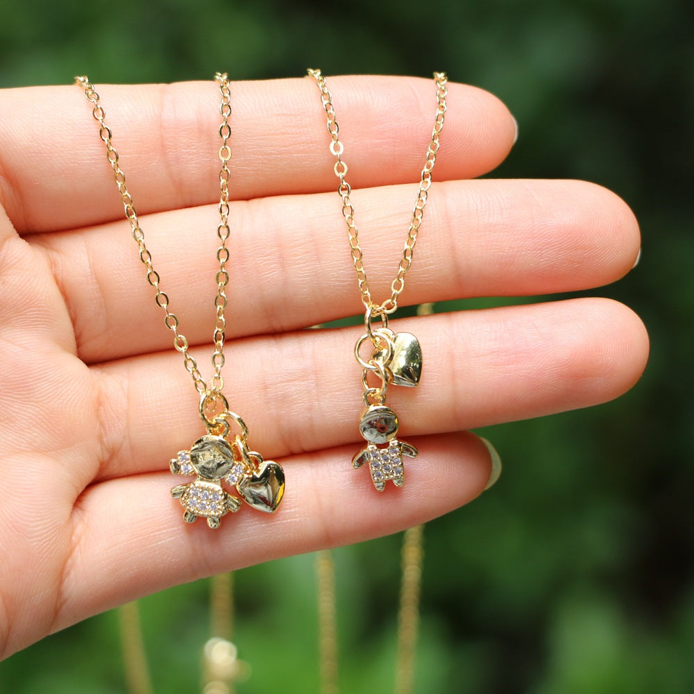 Fashion Letters MOM Heart-shaped Zircon Pendant Necklace