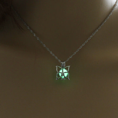 Luminous Butterfly Pendant Necklace for Halloween