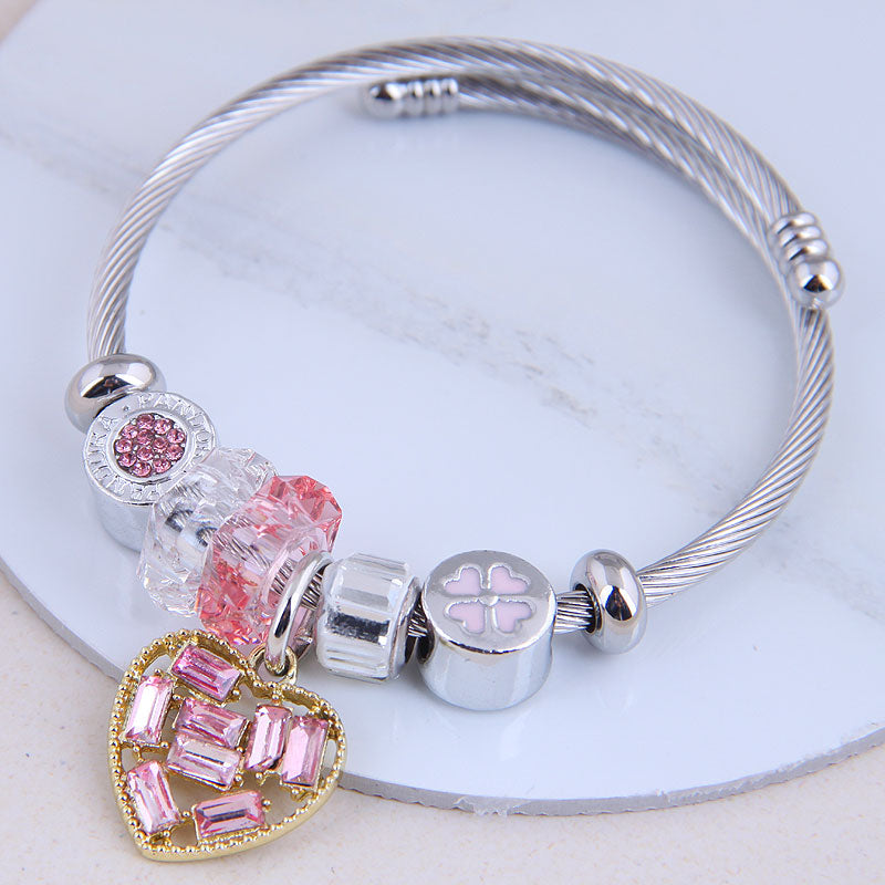 Fashion Metal Love Pendant Bracelet - Minimalist Heart Charm Accessory